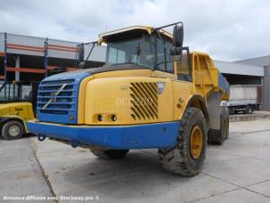 Tombereau articulé Volvo A 25 D