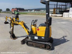 Mini-pelle Bobcat E08