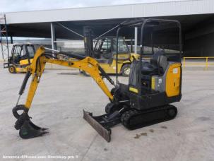 Mini-pelle Bobcat E17