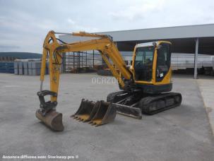 Mini-pelle HYUNDAI R60 CR-9A