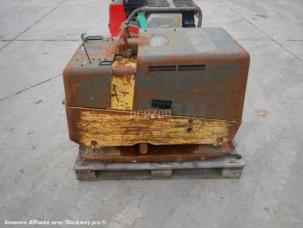 Compacteur à main Bomag BPH80