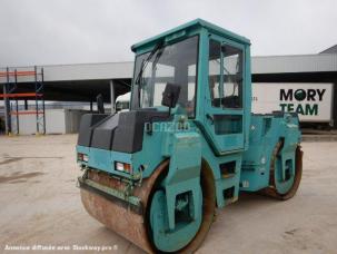 Compacteur monocylindre Bomag BW141 AD-2