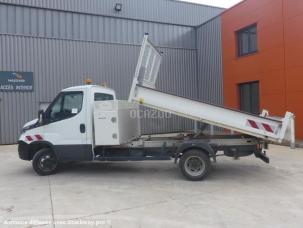Benne basculante de chantier et de TP Iveco 35C14