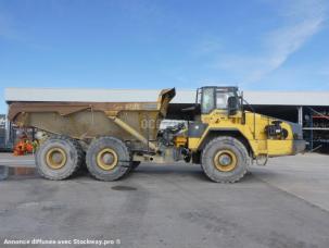 Tombereau articulé Komatsu HM400