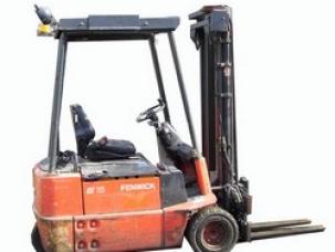 CHARIOT ELEVATEUR ELECTRIQUE OCCASION FENWICK -CAPACITÉ 1T5 - LEVÉE 3M25