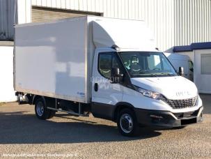 Fourgon avec parois et toit rigide Iveco Daily