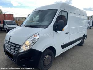 Fourgon avec parois et toit rigide Renault Master