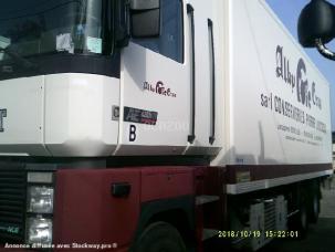 Fourgon à température dirigée (frigo) Renault AE