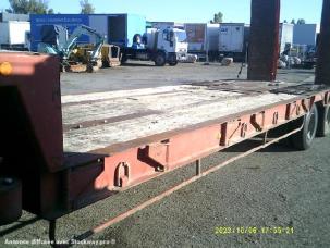 Porte-engins Fruehauf d33