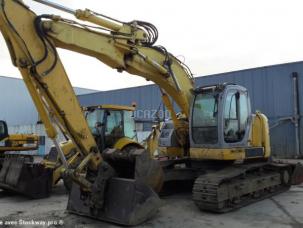 Pelle New Holland E235SR-1ES