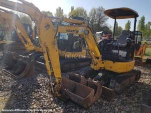 Mini-pelle Komatsu PC26MR 3