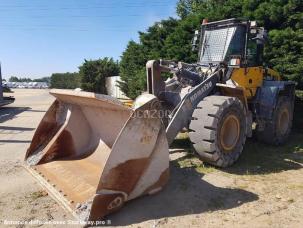 Chargeuse Komatsu WA250PZ6
