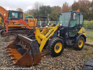 Chargeuse Komatsu WA70-7