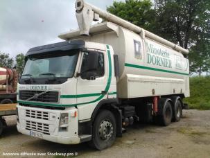 Citerne à produits alimentaires Volvo FM12