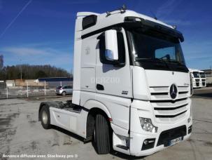 Pour semi-remorque Mercedes Actros