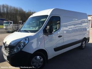 Fourgon avec parois et toit rigide Renault Master