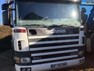Citerne à produits alimentaires Scania P