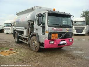 Citerne à hydrocarbures lourds Volvo FL