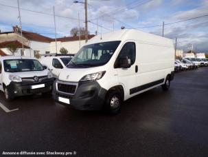 Fourgon avec parois et toit rigide Peugeot Boxer