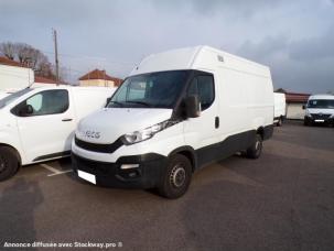 Fourgon avec parois et toit rigide Iveco Daily