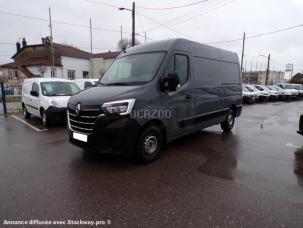 Fourgon avec parois et toit rigide Renault Master