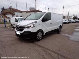 Fourgon avec parois et toit rigide Renault Trafic