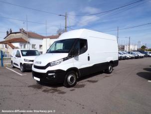 Fourgon avec parois et toit rigide Iveco Daily