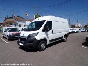 Fourgon avec parois et toit rigide Peugeot Boxer