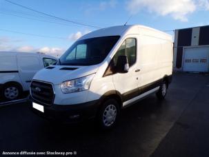 Fourgon avec parois et toit rigide Ford Transit
