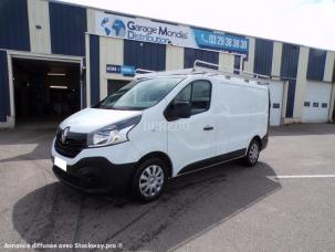 Fourgon avec parois et toit rigide Renault Trafic