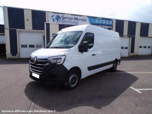 Fourgon avec parois et toit rigide Renault Master