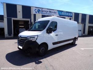 Fourgon avec parois et toit rigide Renault Master