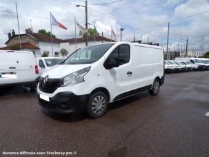 Fourgon avec parois et toit rigide Renault Trafic
