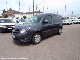 Fourgon avec parois et toit rigide Mercedes Citan