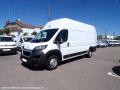 Fourgon avec parois et toit rigide Peugeot Boxer