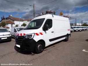 Fourgon avec parois et toit rigide Renault Master