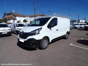 Fourgon avec parois et toit rigide Renault Trafic