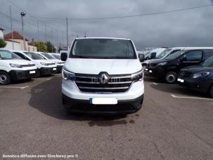 Fourgon avec parois et toit rigide Renault Trafic