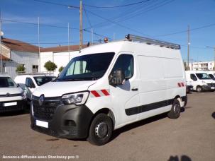 Fourgon avec parois et toit rigide Renault Master