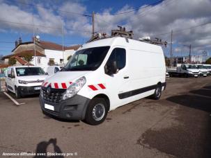 Fourgon avec parois et toit rigide Renault Master