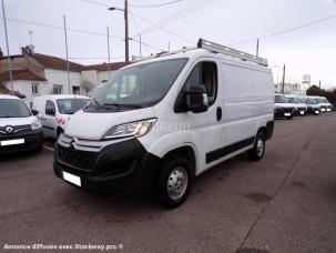 Fourgon avec parois et toit rigide Citroën Jumper