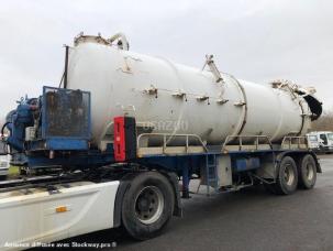 Citerne à hydrocarbures lourds Fruehauf D30C