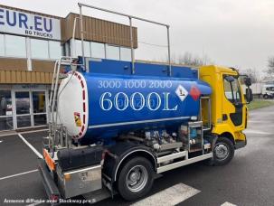 Citerne à hydrocarbures lourds Renault Midlum