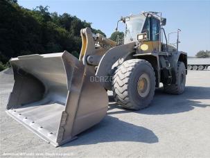 Chargeuse Komatsu WA500-6
