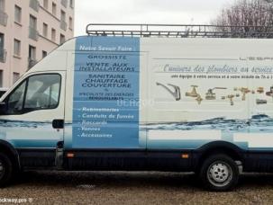 Fourgon avec parois et toit rigide Iveco Daily