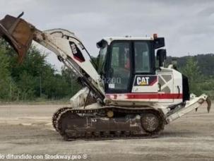 Chargeuse Caterpillar 953D