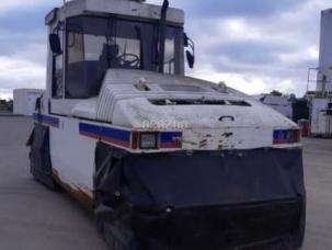 Compacteur à pneus Caterpillar PS300 B