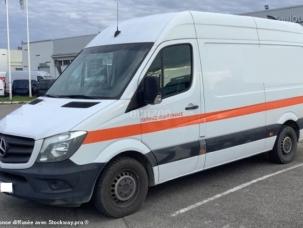 Fourgon avec parois et toit rigide Mercedes Sprinter
