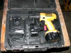 Visseuse Dewalt DW907