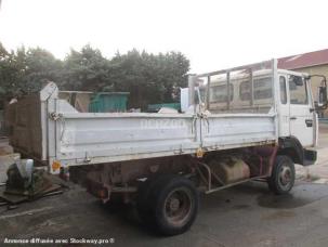 Benne basculante de chantier et de TP Renault Midliner